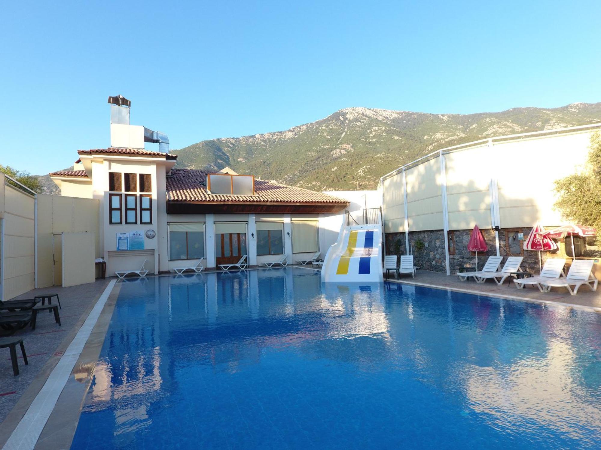 厄吕代尼兹 Zehra Tatil Koeyue酒店 外观 照片